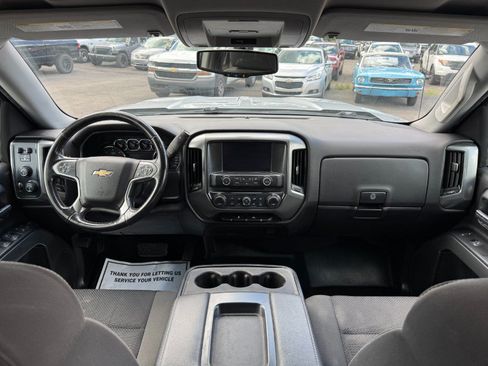 Used 2017 Chevrolet Silverado 1500 LT w/ LT Convenience Package AWD/4WD image 20