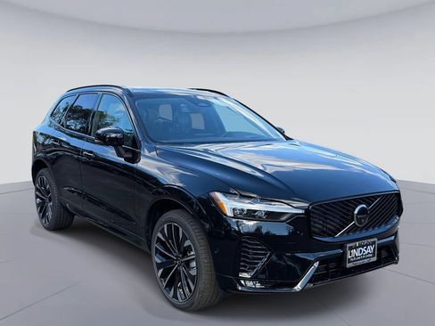 Certified 2026 Volvo XC60 B5 Ultra w/ Protection Package Premier AWD/4WD image 8