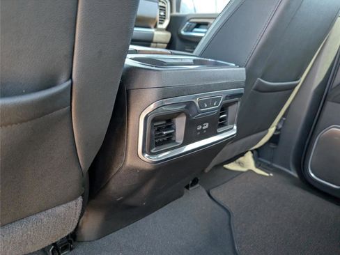 Used 2025 Chevrolet Silverado 1500 High Country w/ Technology Package AWD/4WD image 33