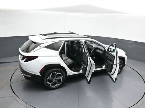 Certified 2022 Hyundai Tucson Limited w/ Cargo Package AWD/4WD image 46