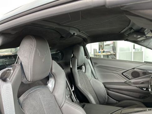 New 2025 Chevrolet Corvette E-Ray image 26