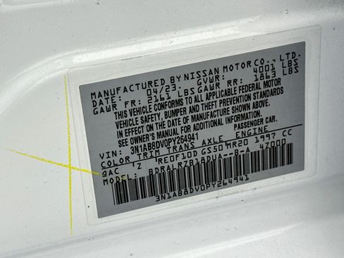 Used 2023 Nissan Sentra SR FWD image 12