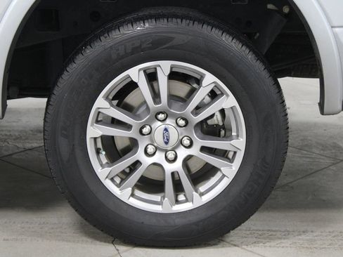 Used 2020 Ford F150 Lariat image 19