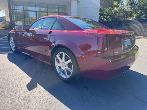 Used 2006 Cadillac XLR RWD image 6