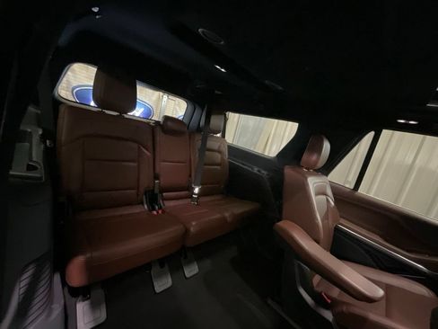 Used 2025 Lincoln Navigator L Reserve AWD/4WD image 16