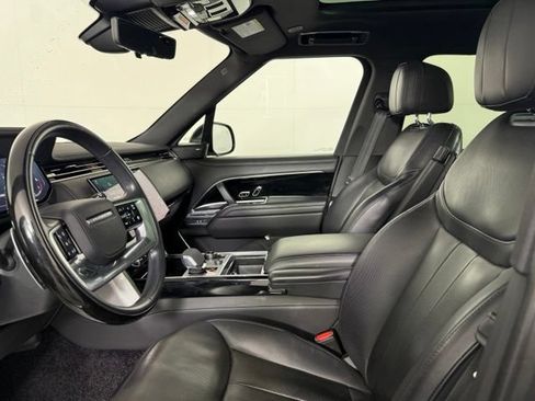Used 2023 Land Rover Range Rover SE AWD/4WD image 5
