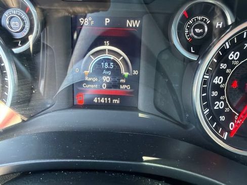 Used 2023 RAM 1500 Big Horn RWD image 5