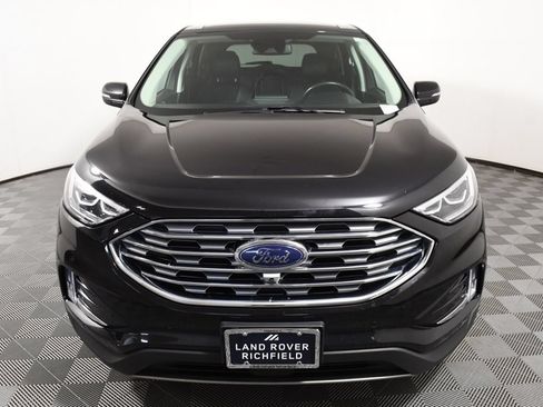 Used 2022 Ford Edge Titanium w/ Equipment Group 301A AWD/4WD image 10