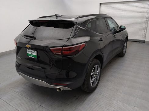 Used 2024 Chevrolet Blazer LT w/ Convenience Package FWD image 9