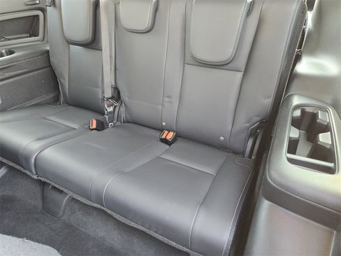 Used 2022 Subaru Ascent Limited w/ Technology Package image 32