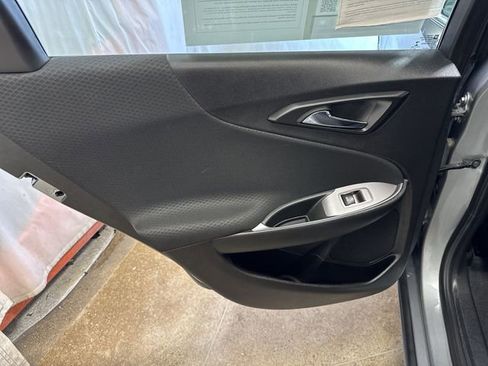 Used 2024 Chevrolet Malibu LT image 23