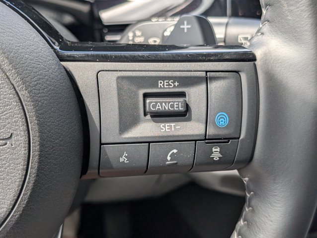 Used 2025 Nissan Pathfinder SL AWD/4WD image 21