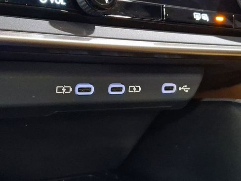 Used 2025 Lexus RZ 450e 450e Premium image 22