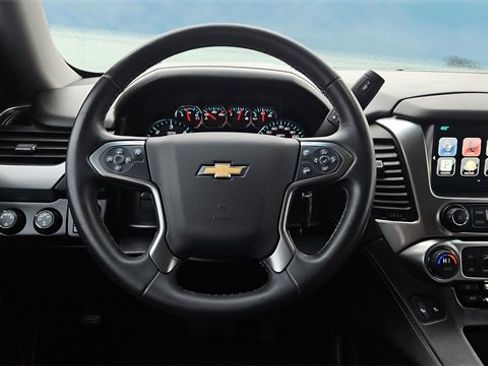 Used 2015 Chevrolet Tahoe LT image 11