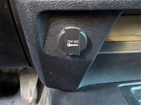 Certified 2017 RAM 2500 Tradesman w/ Chrome Appearance Group image 27