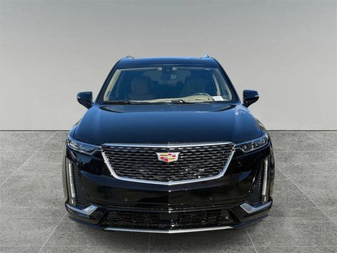 New 2025 Cadillac XT6 Premium Luxury image 7