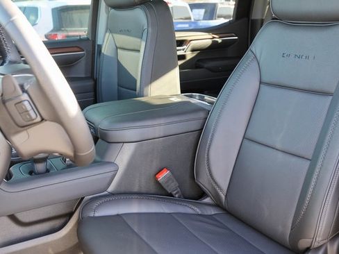 New 2026 GMC Sierra 1500 Denali w/ Technology Package image 11