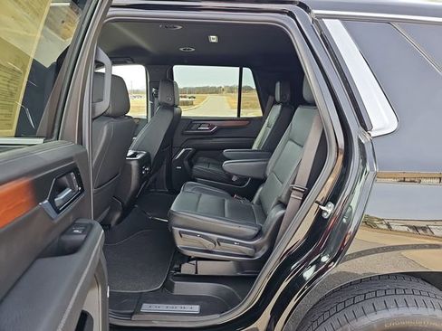 Used 2025 GMC Yukon Denali image 25