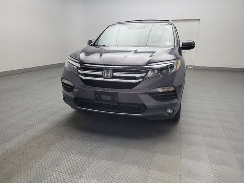 Used 2018 Honda Pilot Touring image 15