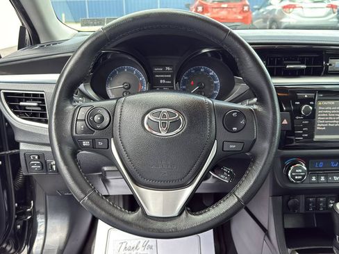 Used 2015 Toyota Corolla S Premium FWD image 13