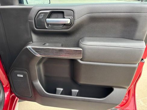 Used 2021 Chevrolet Silverado 1500 LTZ w/ LTZ Convenience Package II image 18