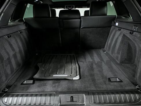 Used 2016 Land Rover Range Rover Sport HSE image 13