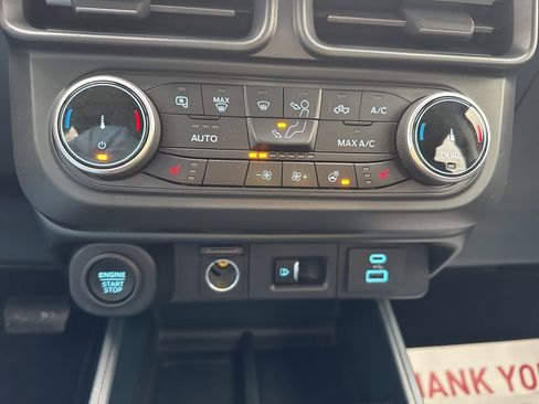 Used 2024 Ford Maverick Lariat w/ Black Appearance Package image 23