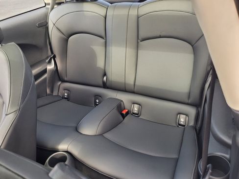 Used 2023 MINI Cooper S image 11