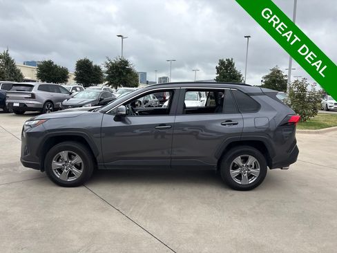Used 2024 Toyota RAV4 XLE AWD/4WD image 8
