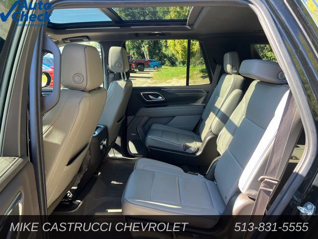 Used 2021 GMC Yukon SLT w/ SLT Premium Package AWD/4WD image 13