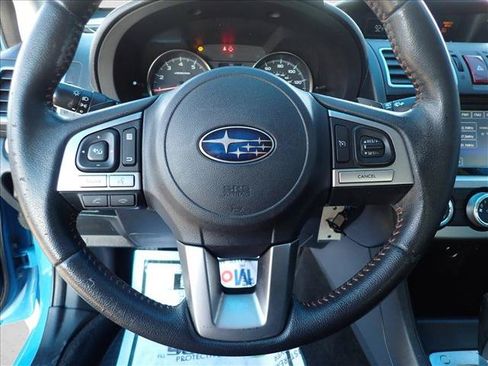 Used 2016 Subaru Crosstrek 2.0i Premium AWD/4WD image 12