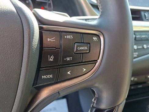 Certified 2021 Lexus ES 350 w/ Premium Package FWD image 22