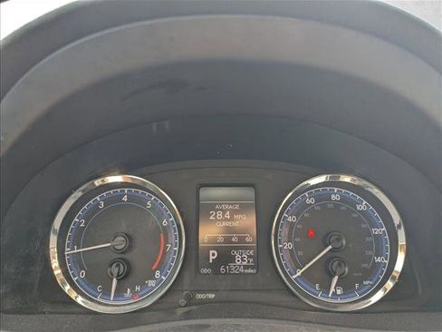 Used 2018 Toyota Corolla LE FWD image 9