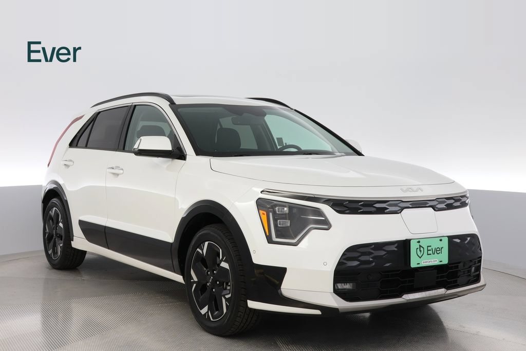 Used 2024 Kia Niro Wave FWD image 13