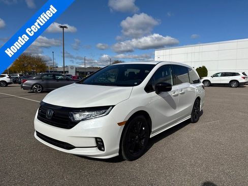 Certified 2023 Honda Odyssey Sport image 4