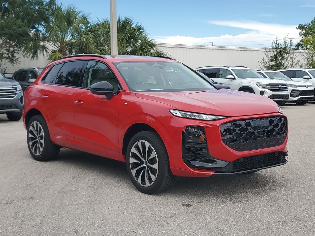 New 2026 Audi Q3 quattro 2.0T AWD/4WD image 2