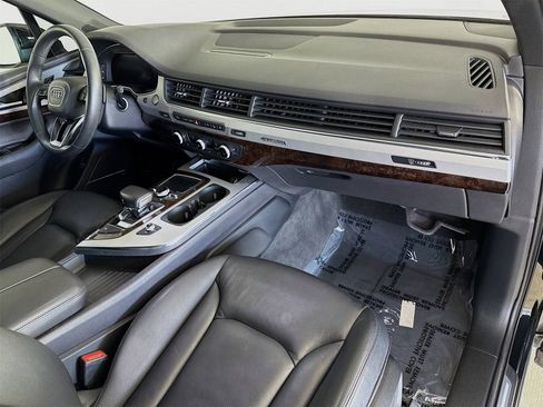 Used 2019 Audi Q7 2.0T Premium Plus w/ Premium Plus Package image 32