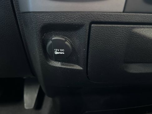 Used 2024 RAM 1500 Classic SLT image 25