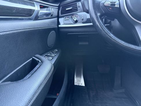 Used 2017 BMW X4 M40i image 29