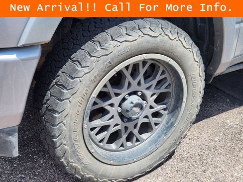 Used 2021 RAM 1500 Laramie AWD/4WD image 9