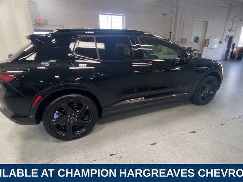 Used 2024 Chevrolet Equinox EV RS FWD image 11
