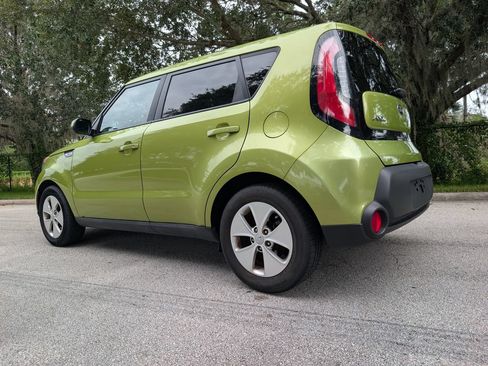 Used 2015 Kia Soul FWD image 5