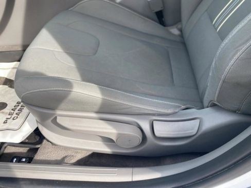 Used 2022 Hyundai Elantra Blue w/ Cargo Package image 16