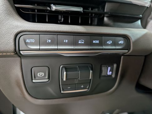 Used 2023 Cadillac Escalade Sport image 24