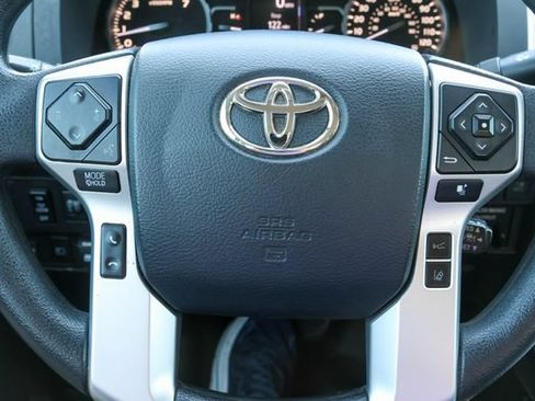 Used 2019 Toyota Tundra SR5 w/ SR5 Upgrade Package AWD/4WD image 29