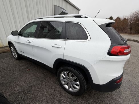 Used 2015 Jeep Cherokee Limited image 8