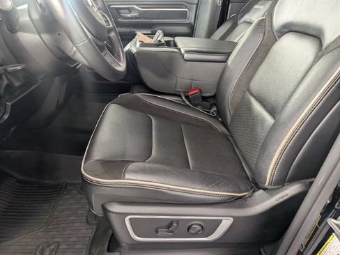 Used 2022 RAM 1500 Laramie AWD/4WD image 13