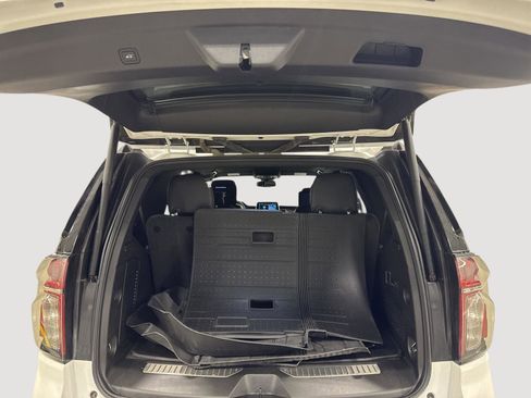 Used 2024 Chevrolet Tahoe RST w/ Luxury Package image 10