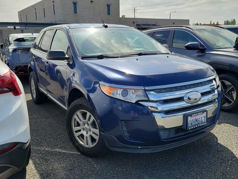 Used 2012 Ford Edge SE FWD image 3