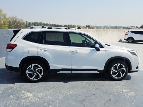 Used 2024 Subaru Forester Touring image 10